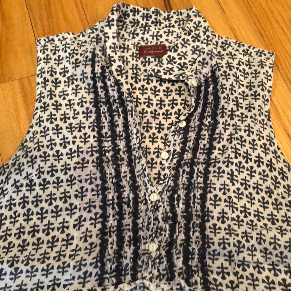 Dress - Picture 2 of 4